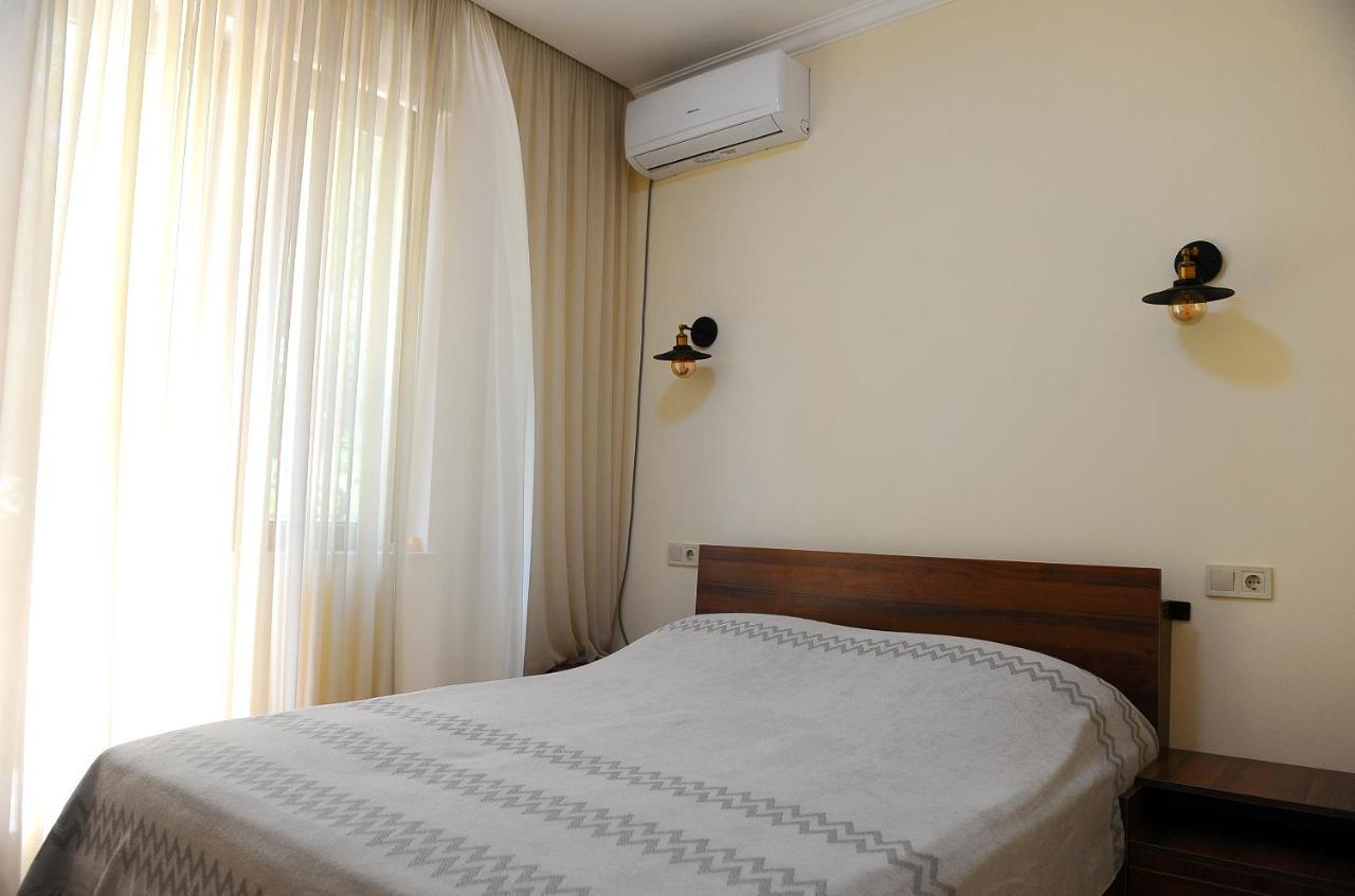 Janika Apartments Τυφλίδα Εξωτερικό φωτογραφία