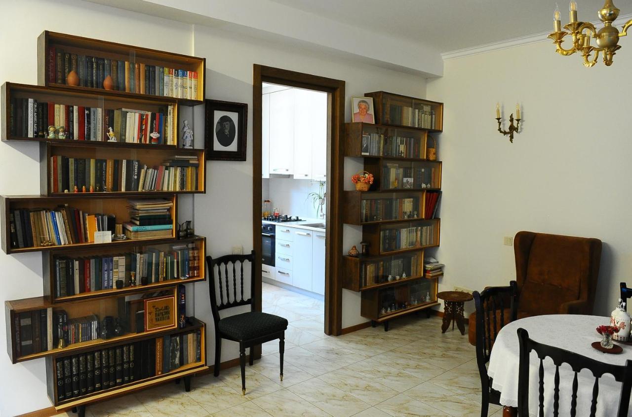 Janika Apartments Τυφλίδα Εξωτερικό φωτογραφία